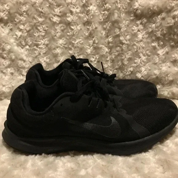 NIKE Downshifter 8 Low-Top Running Shoes - Picture 4 of 7